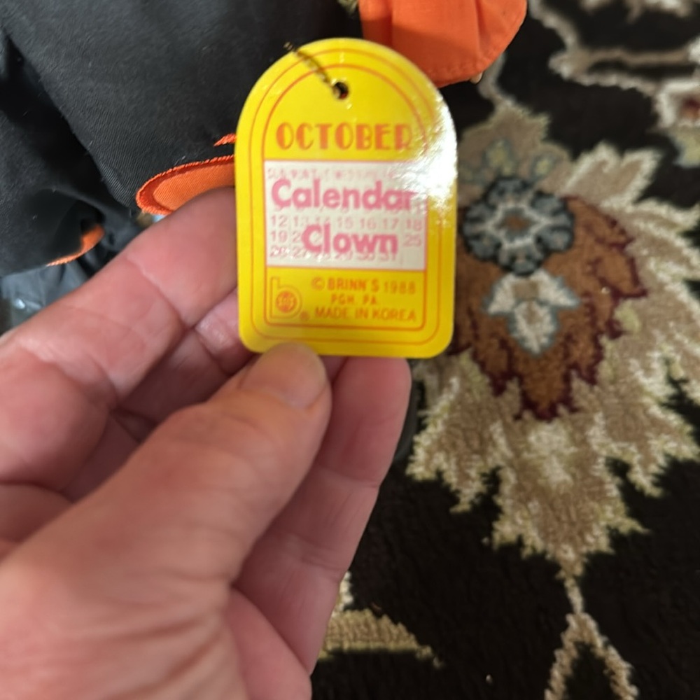 Vintage BRINNS Halloween Pumpkin Bats
Porcelain Doll October Calendar Clown 1988 - Picture 4 of 17